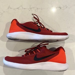 Men’s size 12 Nike Lunarlon shoes (red)